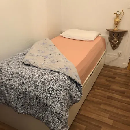 Chez Le Habitant 282 Rue Lecourbe 75015 Hospedagem domiciliar *